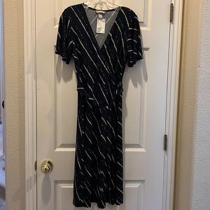 H&M navy short sleeve dress
